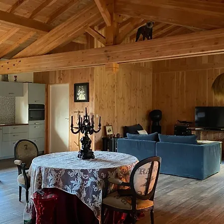 D'hotes Sous La Canopee