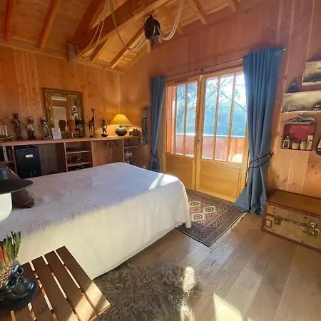 D'hotes Sous La Canopee 3* 兰顿