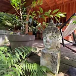 Alojamento de Acomodação e Pequeno-almoço D'hôtes Sous La Canopée 3*